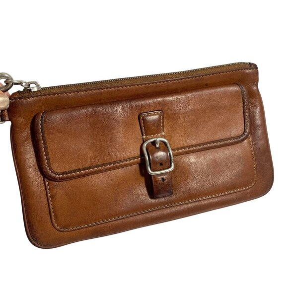 VTG COACH Soho British Tan Leather Wristlet Clutch Snap Front Flap Pocket Buckle - Picture 2 of 7